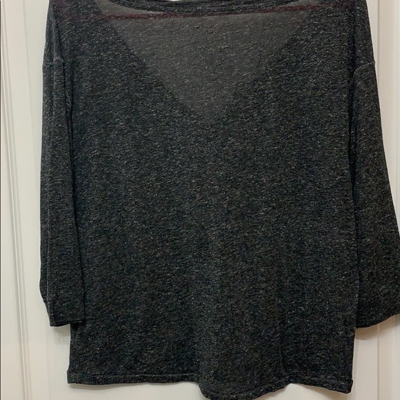 Final price drop🌸Large 3/4 sleeve American Eagle - Picture 4 of 4